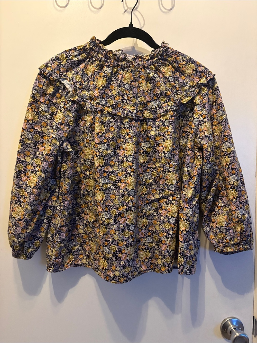 Universal Thread Floral Ruffle Yoke Blouse in Navy, Yellow, Pink Size M Prairie